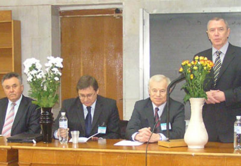 2011.04.11-14 XXXI Міжнародна науково-технічна конференція "Електроніка і нанотехнології" 2011.04.11-14 XXXI Міжнародна науково-технічна конференція "Електроніка і нанотехнології"