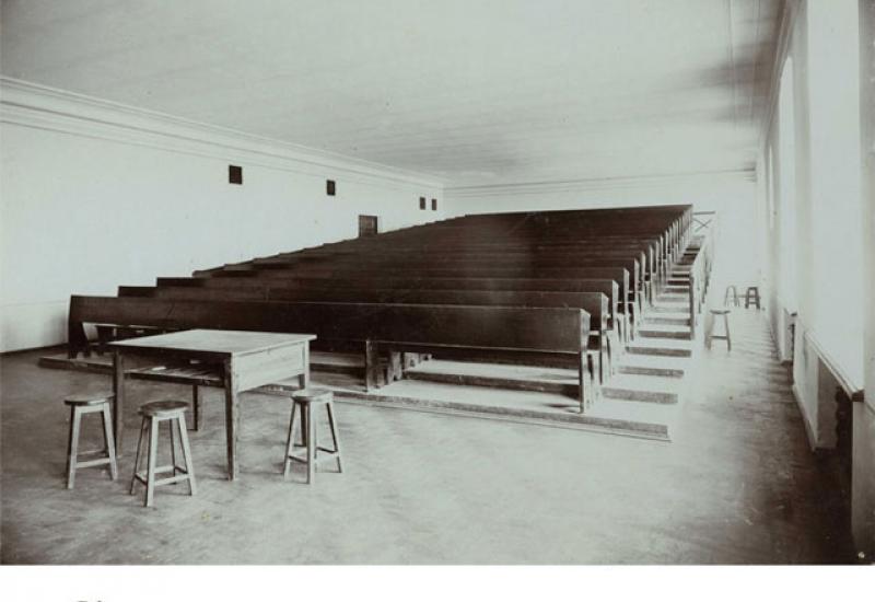 1903. Велика (1-а) математична аудиторія