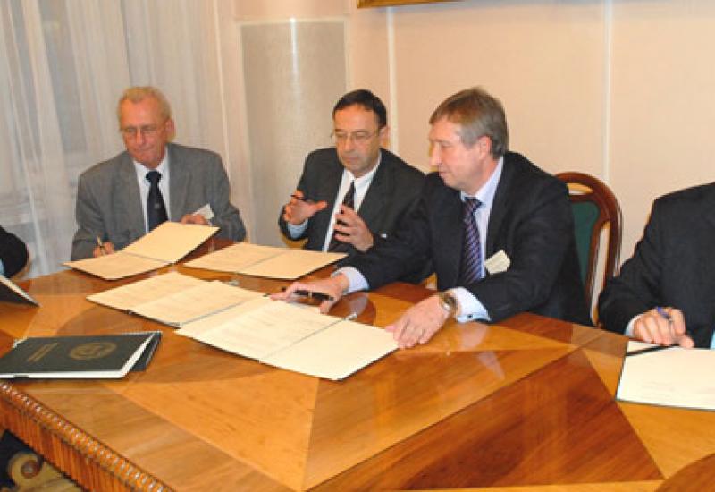 2008.11.6 Співпраця європейських технічних університетів 2008.11.6 Співпраця європейських технічних університетів
