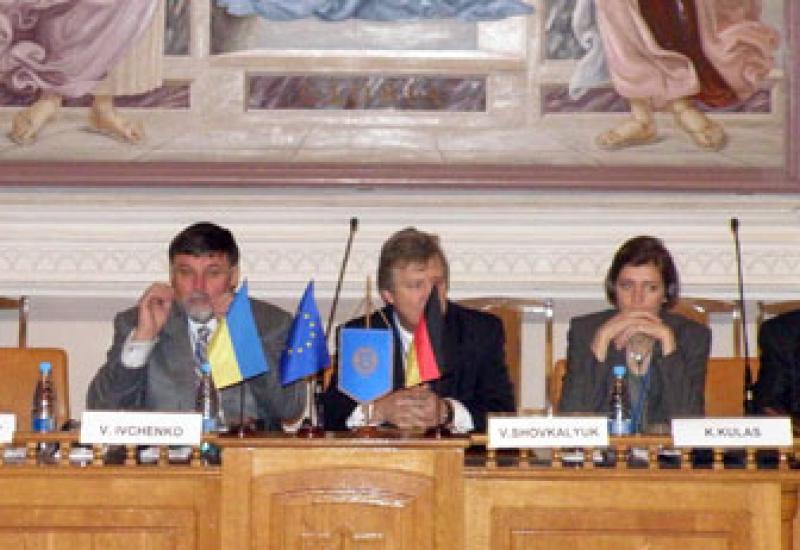 2008.11.20-21 Другий міжнародний форум "Трансфер технологій та інновацій" 2008.11.20-21 Другий міжнародний форум "Трансфер технологій та інновацій"
