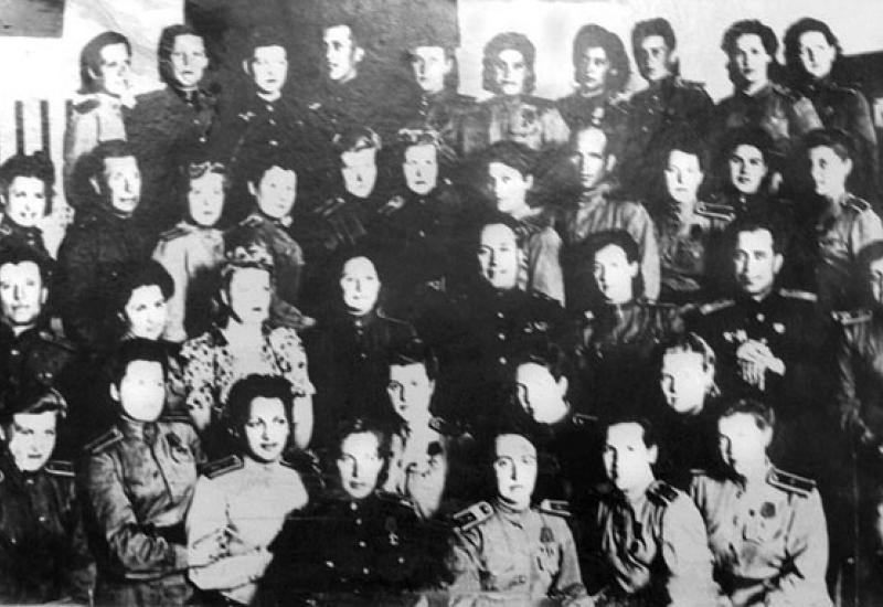 1942. Київське військове училище зв'язку ім. М.І.Калініна 1942. Київське військове училище зв'язку ім. М.І.Калініна