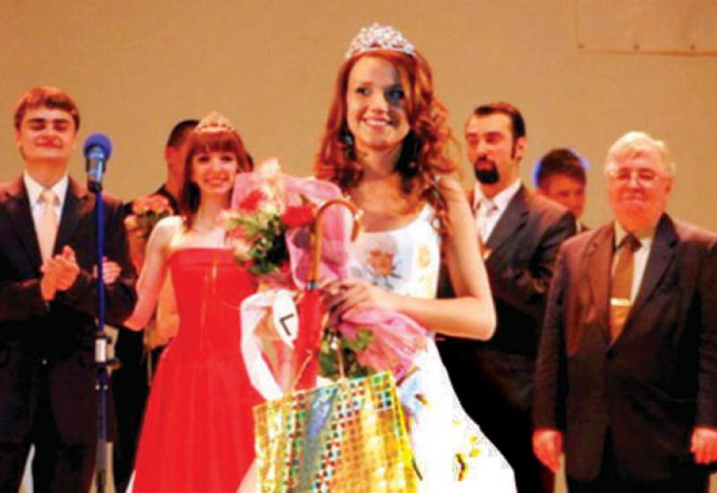 2009.04.16 Королева КПІ 2009 Марія Стьопіна 2009.04.16 Королева КПІ 2009