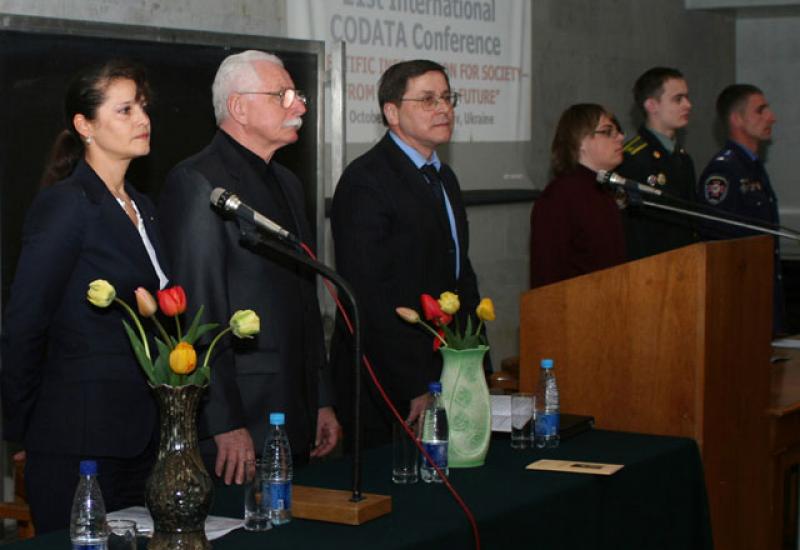 2009.04.22-23 XII студентська наукова конференція "Україна: історія, культура, пам'ять"