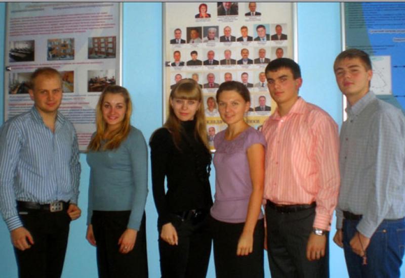2009.10.31 Лідери – студенти ІЕЕ 2009.10.31 Лідери – студенти ІЕЕ