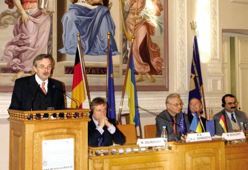 2009.11.24 Дослідження в Німеччині: партнери для майбутнього 2009.11.24 Дослідження в Німеччині: партнери для майбутнього