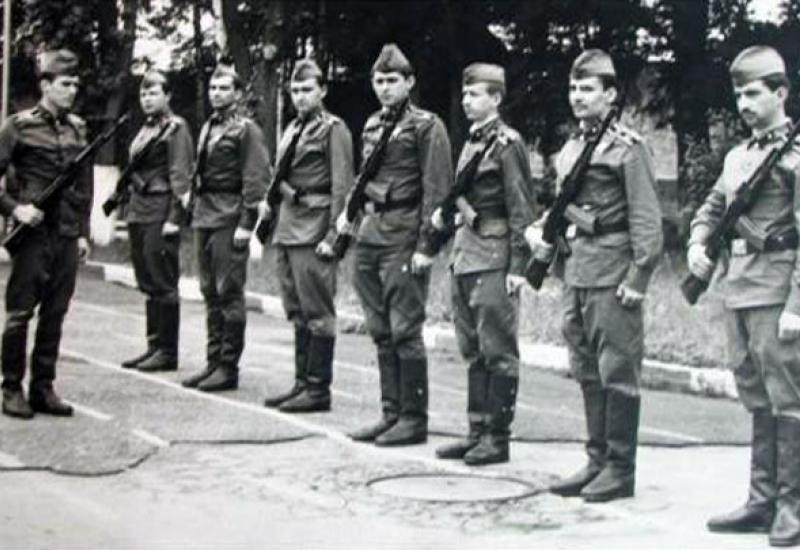 1970-ті. Підготовка командирів і військових інженерів 1970-ті. Підготовка командирів і військових інженерів