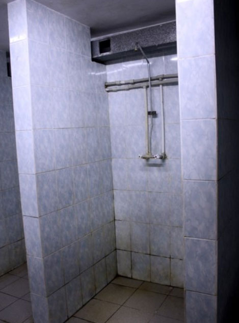 душова кімната гуртожитку №6 КПІ